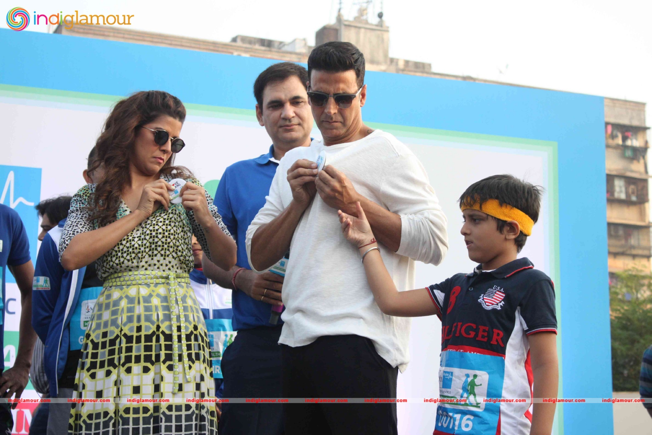 Akshay Kumar and Nimrat Kaur at 4th Max Bupa Walk for Health Event hd photo