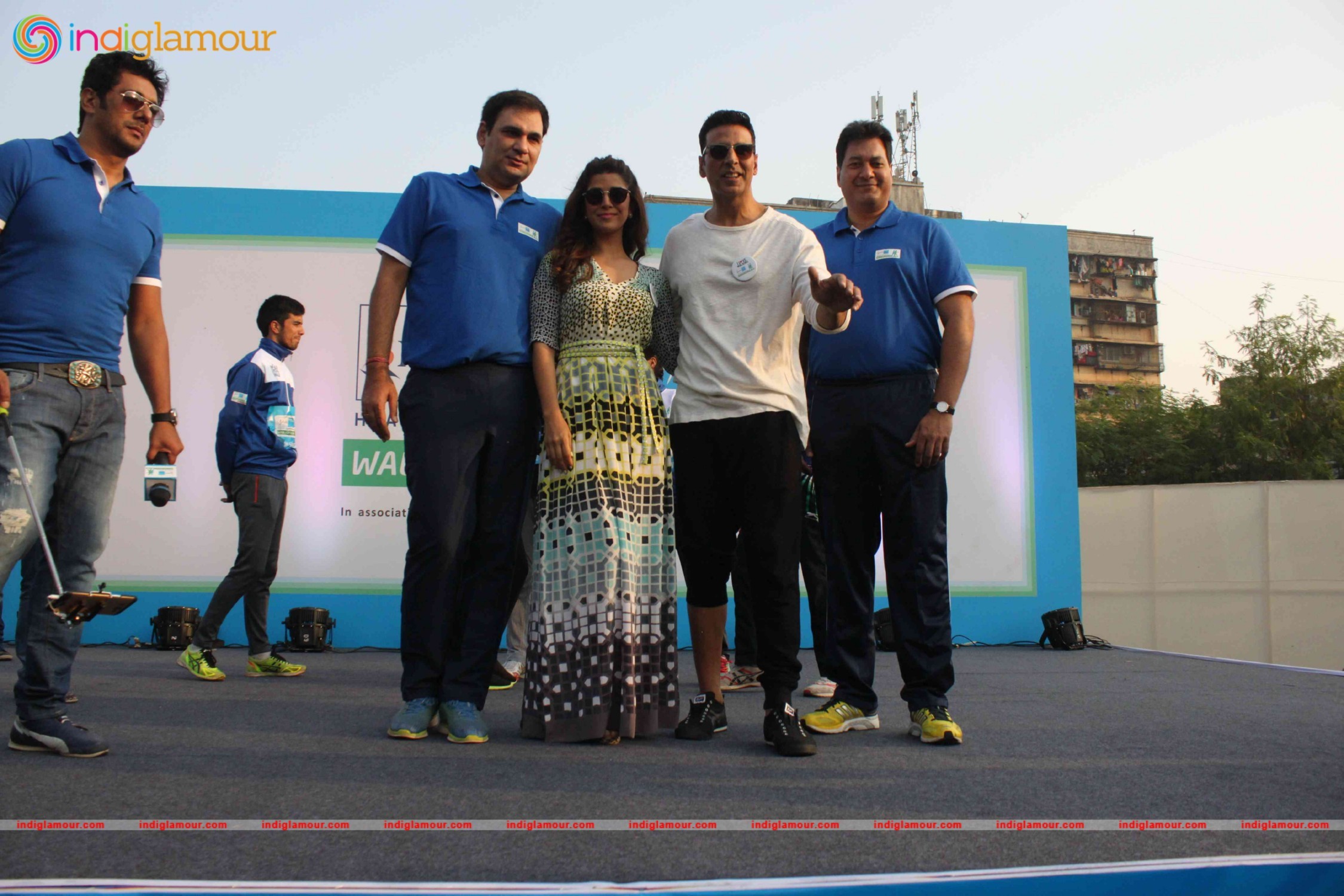 Akshay Kumar and Nimrat Kaur at 4th Max Bupa Walk for Health Event hd photo