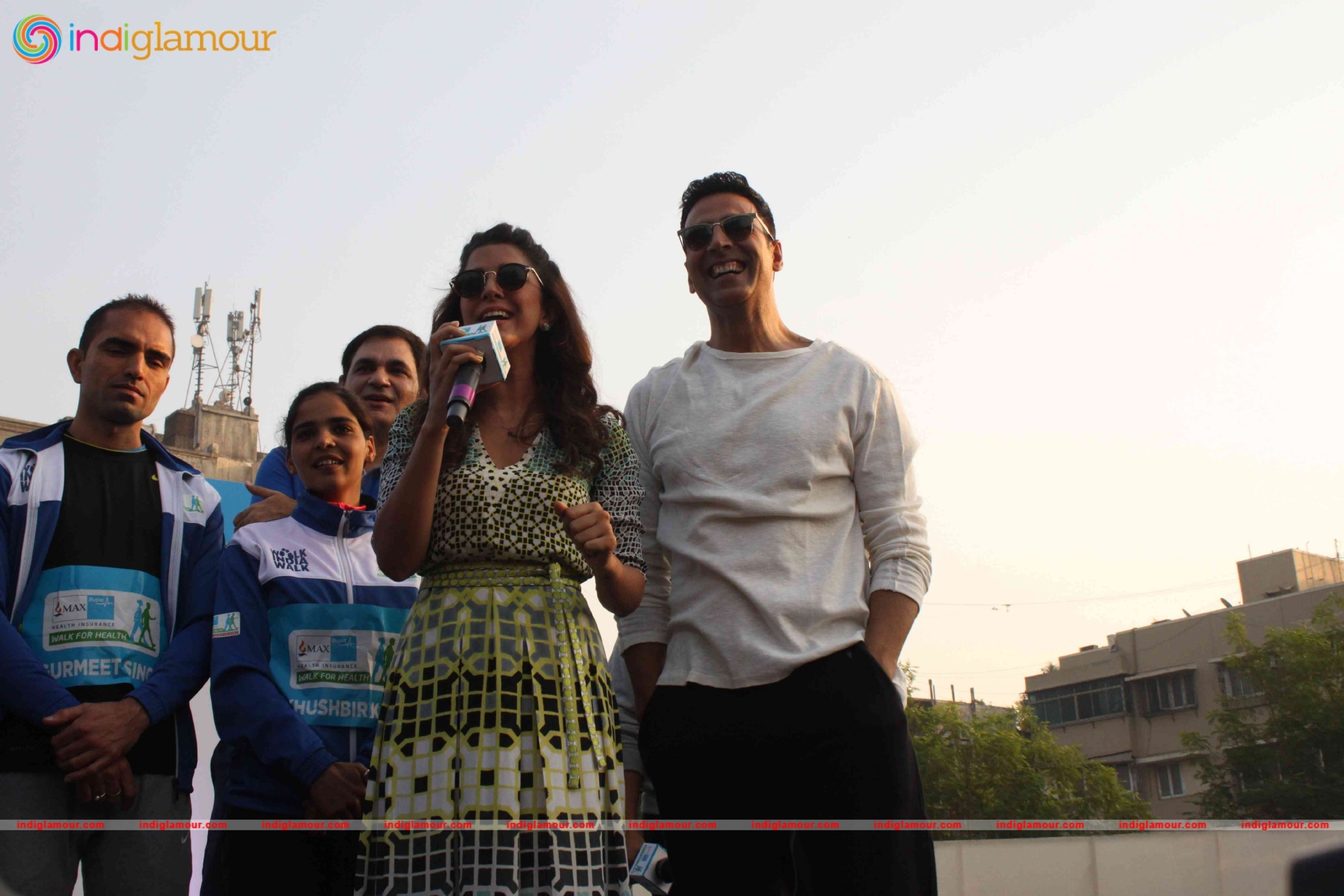 Akshay Kumar and Nimrat Kaur at 4th Max Bupa Walk for Health Event hd photo