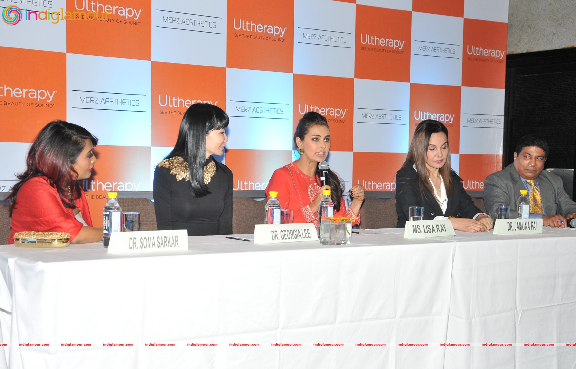 Actress Lisa Ray Encourages Ultherapy Non Evasive Treatment Event hd photo