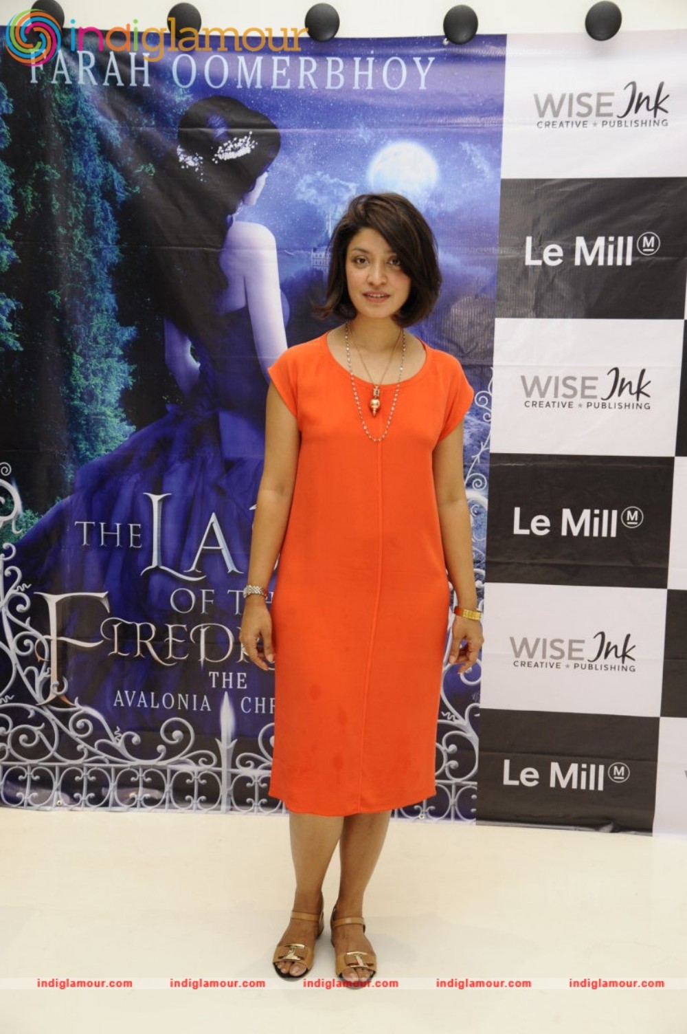 Author Farah Oomerbhoy Unveiled her Debut Novel The Last Of The Firedrakes Event hd photo
