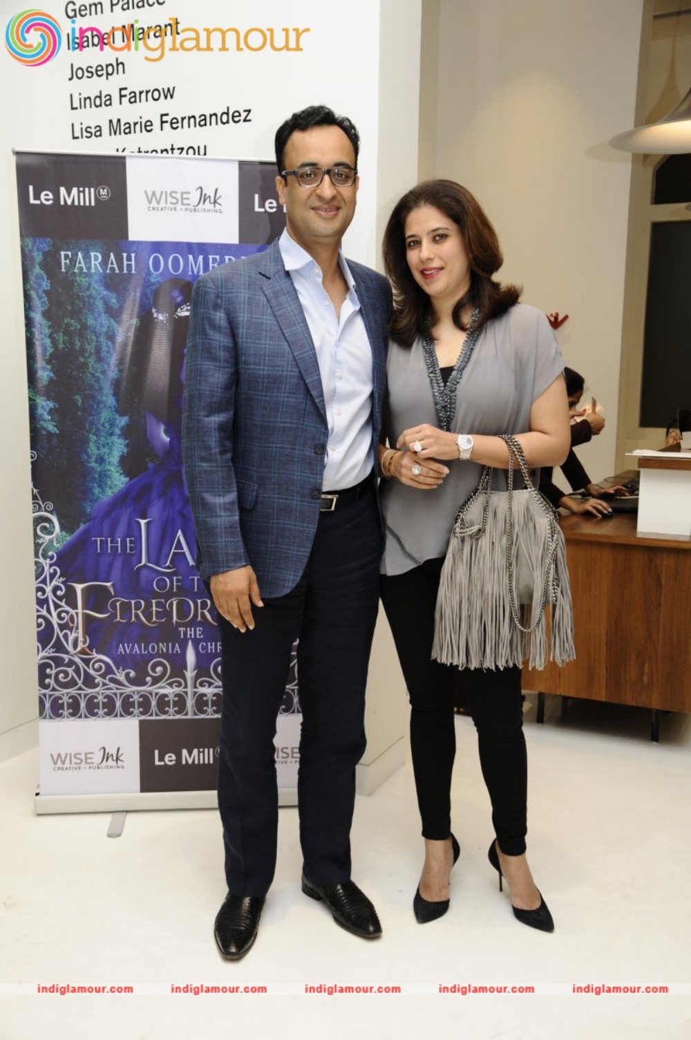 Author Farah Oomerbhoy Unveiled her Debut Novel The Last Of The Firedrakes Event hd photo