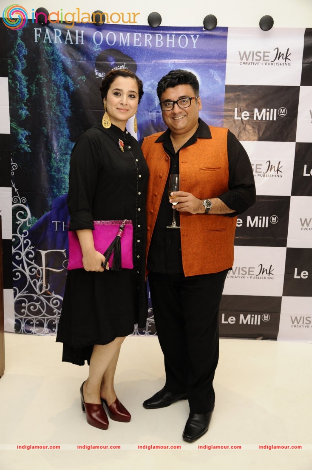 Author Farah Oomerbhoy Unveiled her Debut Novel The Last Of The Firedrakes Event hd photo