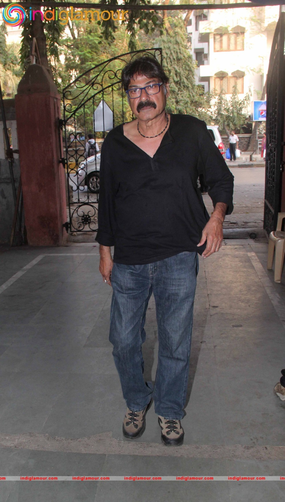 Prayer Meet of Divya Dutta Mother Event hd photo