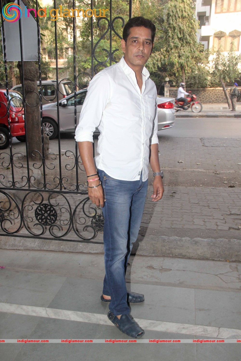 Prayer Meet of Divya Dutta Mother Event hd photo