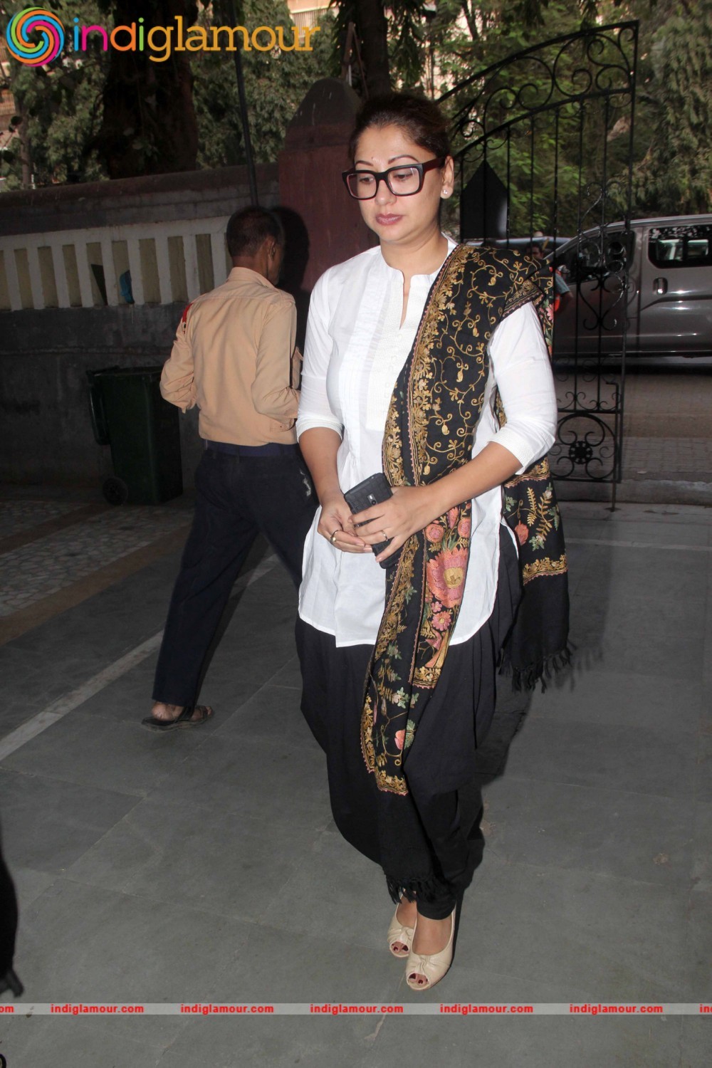 Prayer Meet of Divya Dutta Mother Event hd photo