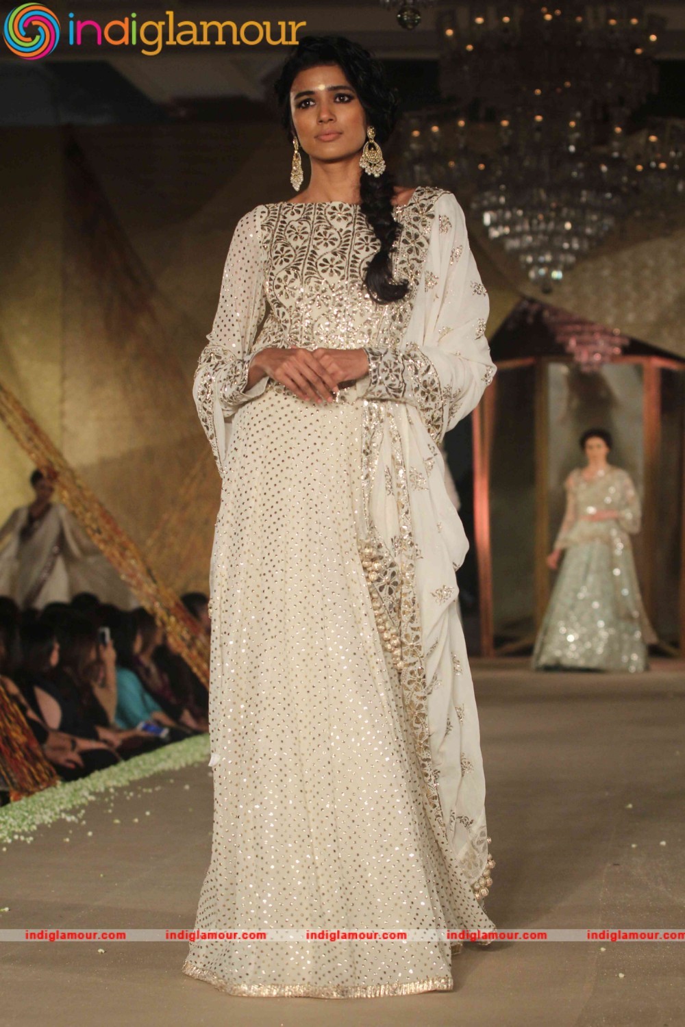 Introduction of Manish Malhotra New Collection The Regal Threads Event hd photo