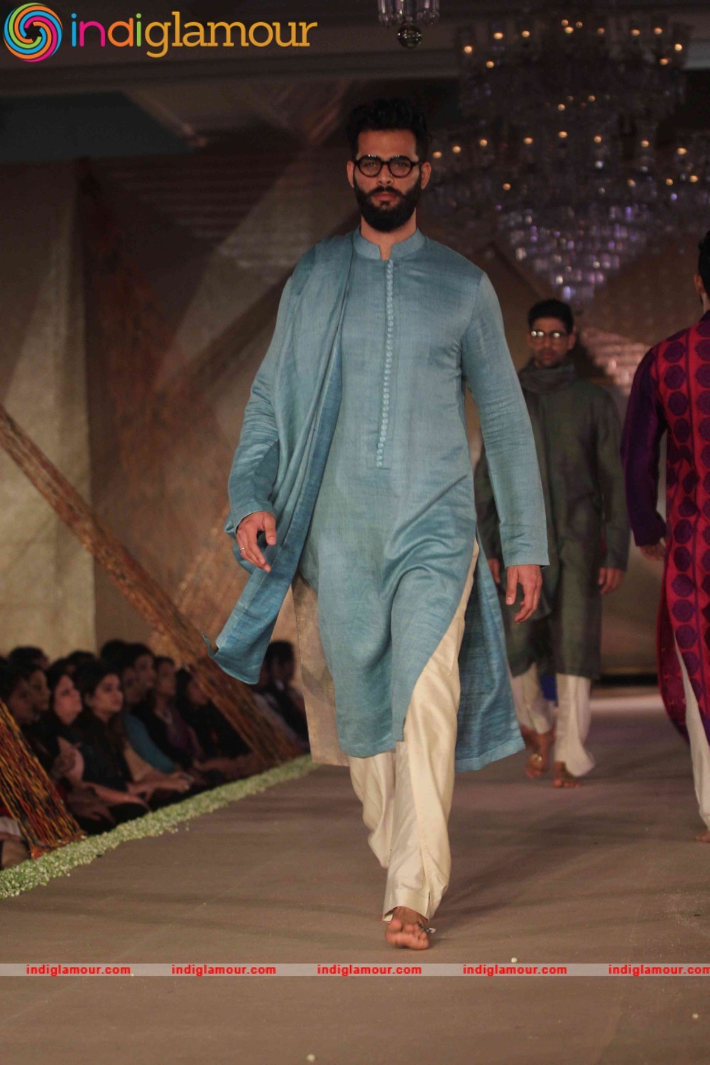 Introduction of Manish Malhotra New Collection The Regal Threads Event hd photo