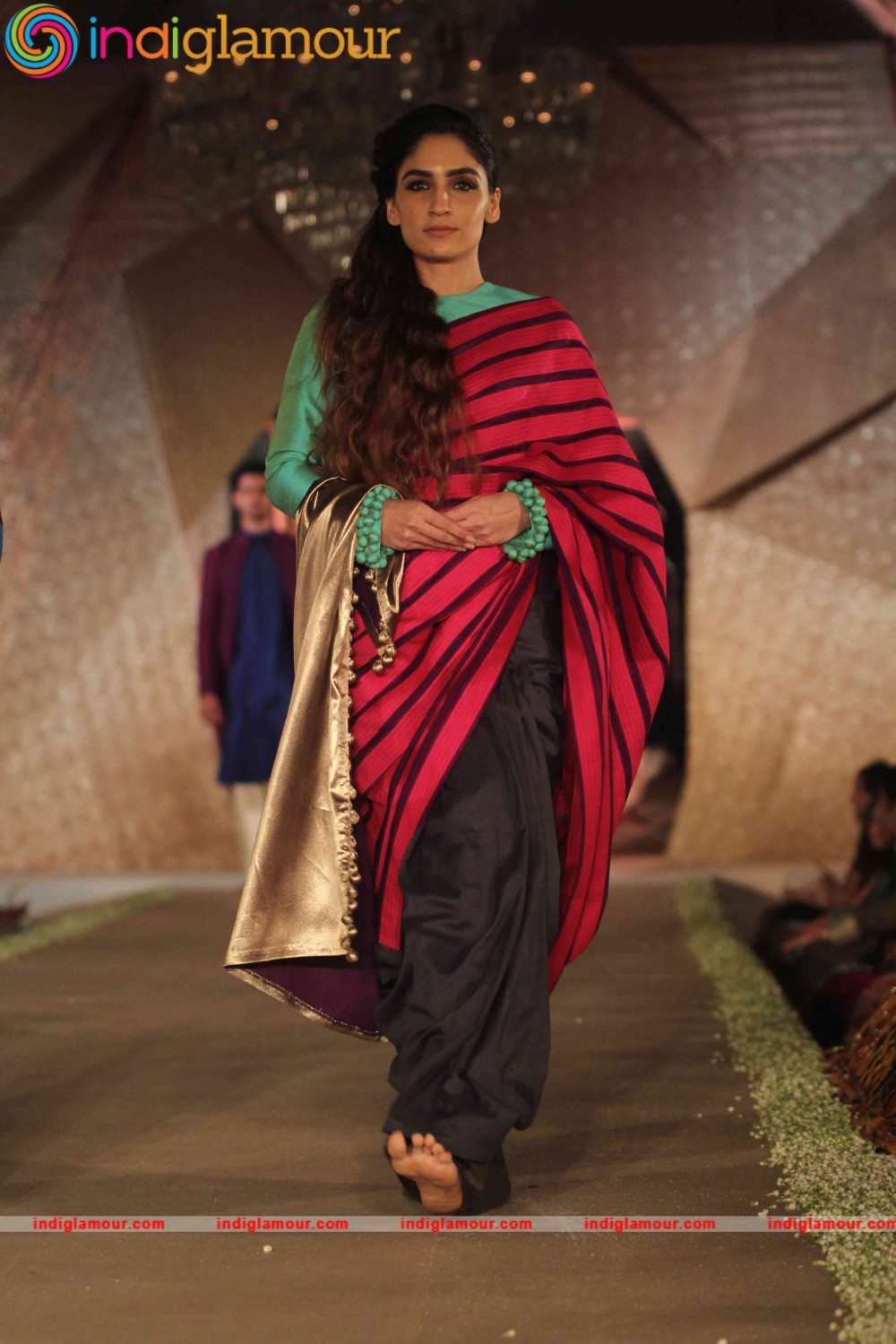 Introduction of Manish Malhotra New Collection The Regal Threads Event hd photo