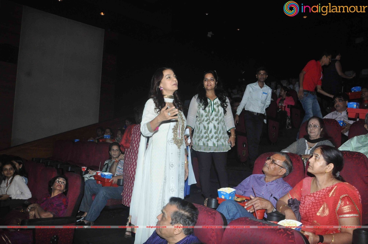 Juhi Chawla Host Special Screening Of Film Chalk N Duster Event hd photo