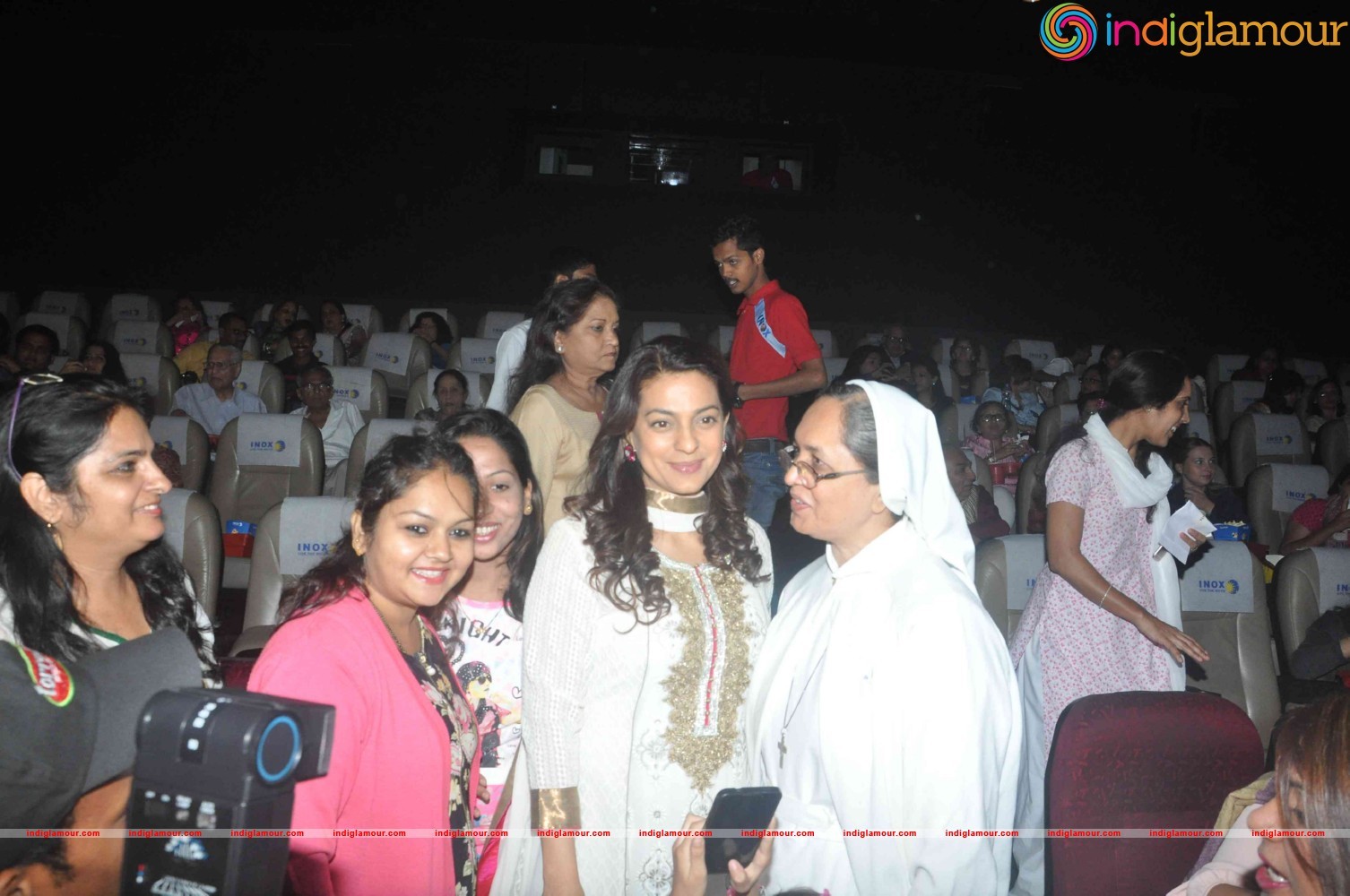 Juhi Chawla Host Special Screening Of Film Chalk N Duster Event hd photo