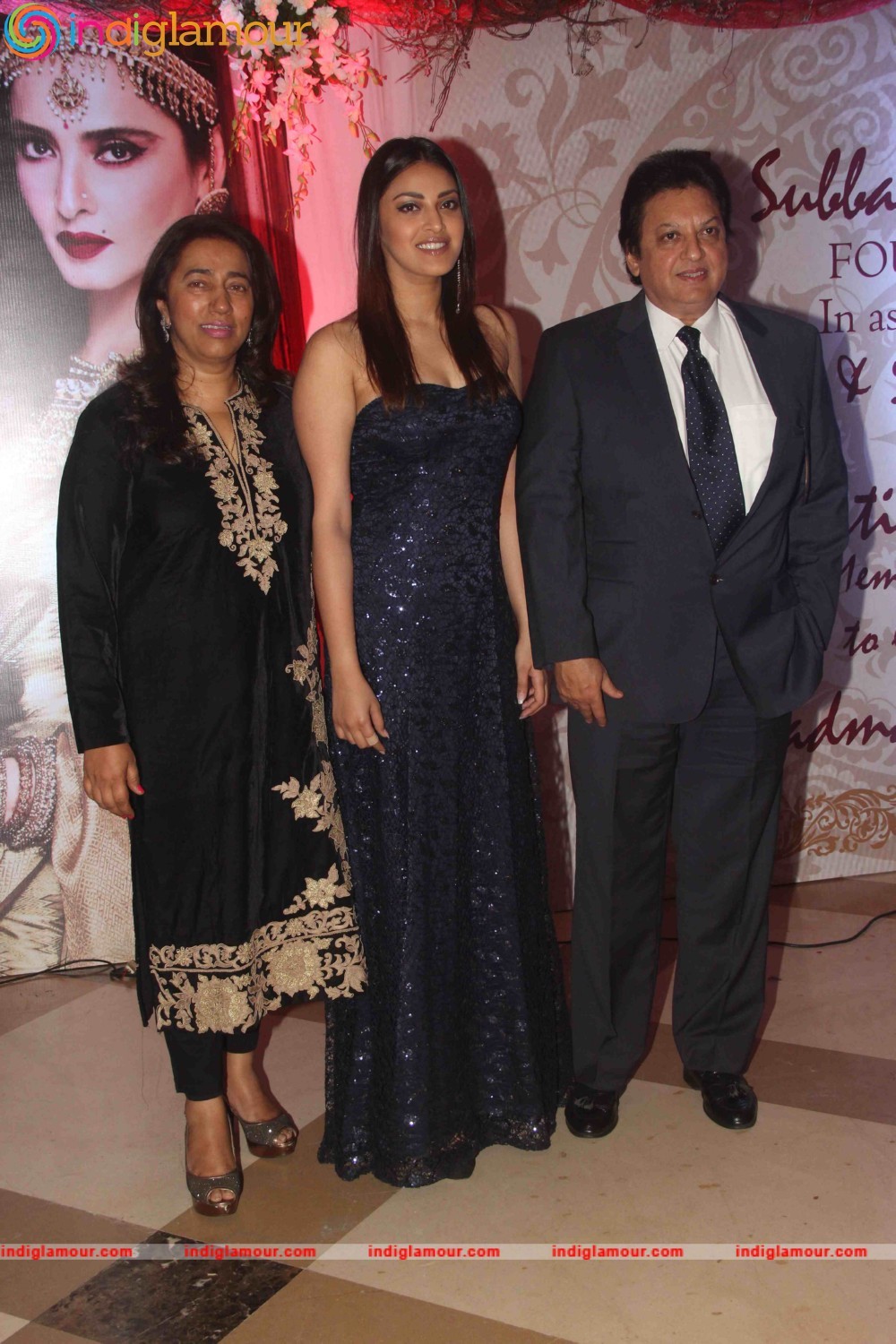 Rekha Conferred with 3rd National Yash Chopra Memorial Award Event Event hd photo