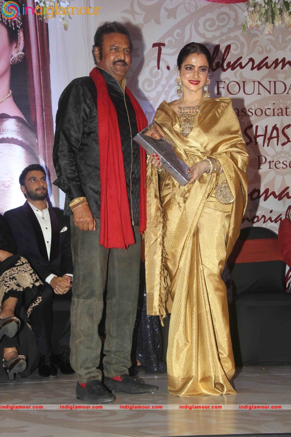 Rekha Conferred with 3rd National Yash Chopra Memorial Award Event Event hd photo