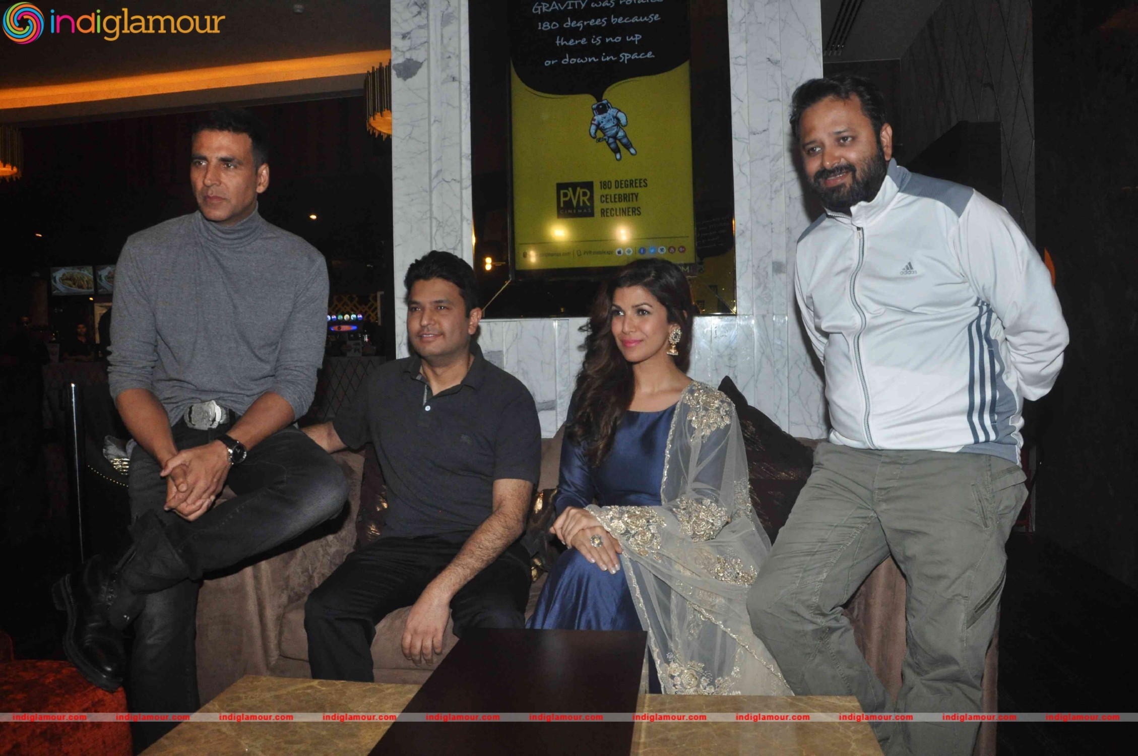Akshay Kumar Nimrat Kaur and the Cast of Airlift Interact with the Audiance Event hd photo