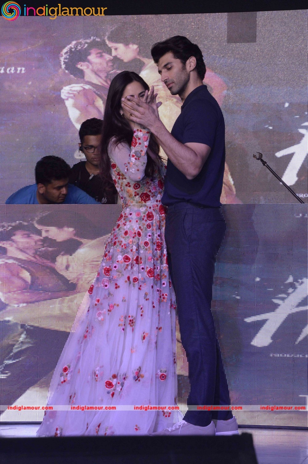 Promotion of Film Fitoor at Mithibai College Event hd photo