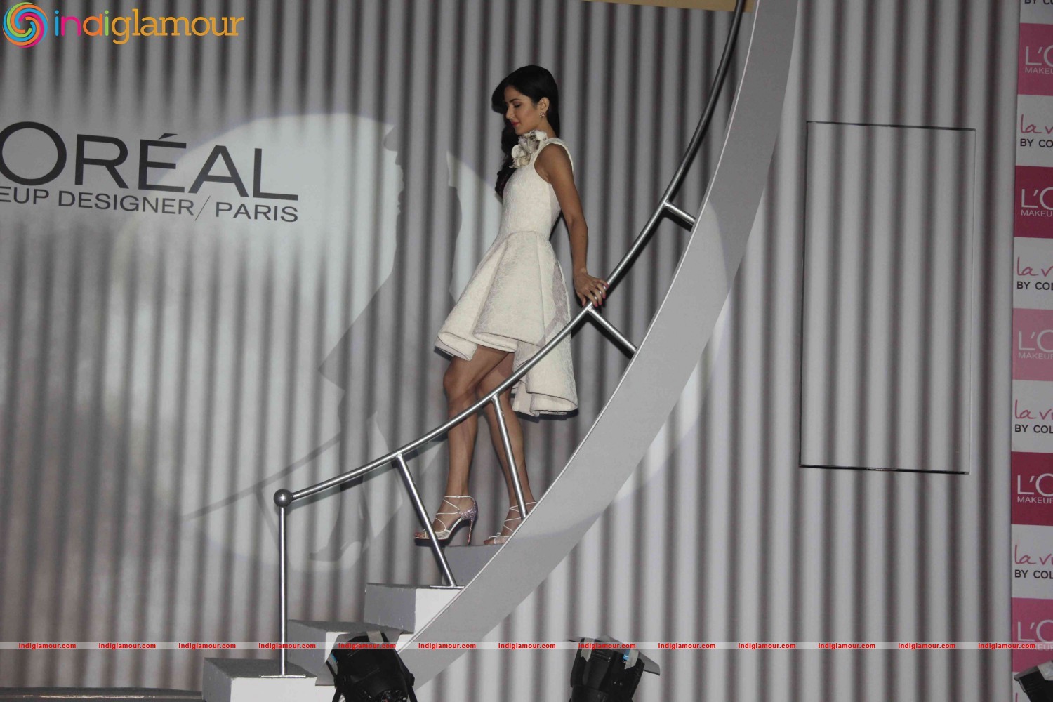 Katrina Kaif Launches La Vie En Rose lipsticks by L'Oreal Paris Event hd photo