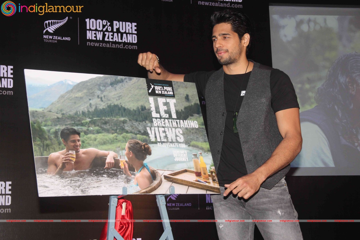 Sidharth Malhotra Unveils New Campaign for New Zealand Tourism Event hd photo