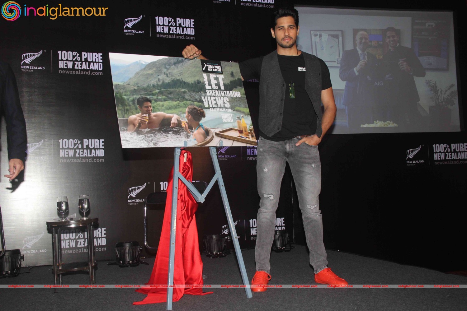 Sidharth Malhotra Unveils New Campaign for New Zealand Tourism Event hd photo
