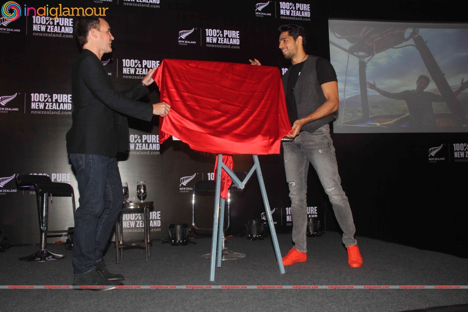Sidharth Malhotra Unveils New Campaign for New Zealand Tourism Event hd photo