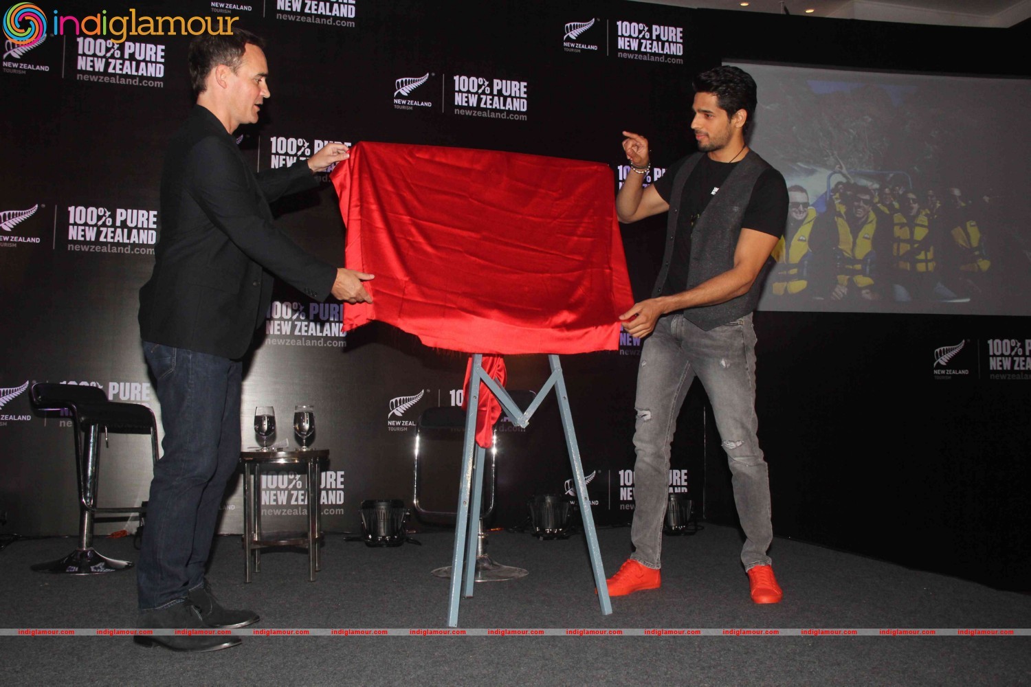 Sidharth Malhotra Unveils New Campaign for New Zealand Tourism Event hd photo