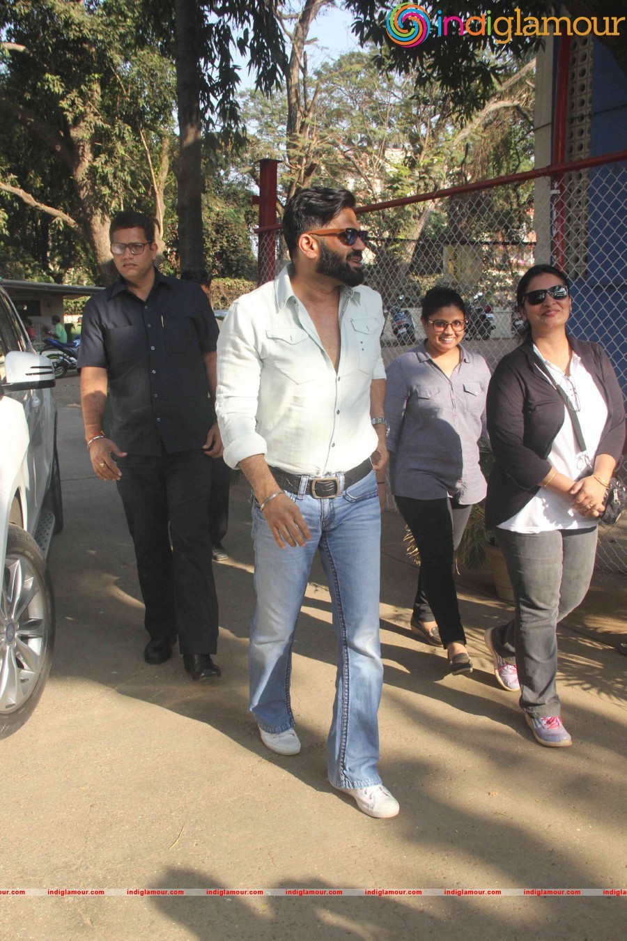 Suniel Shetty, Athiya participate Vishesh Cup Cricket Match Event hd photo