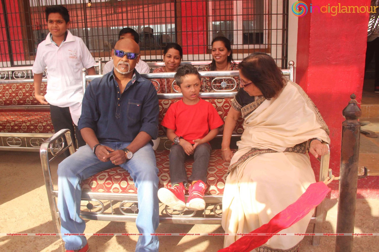 Suniel Shetty, Athiya participate Vishesh Cup Cricket Match Event hd photo