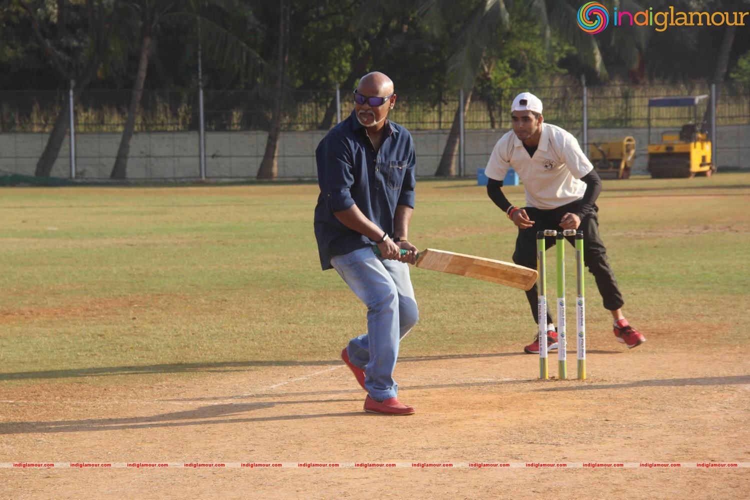 Suniel Shetty, Athiya participate Vishesh Cup Cricket Match Event hd photo