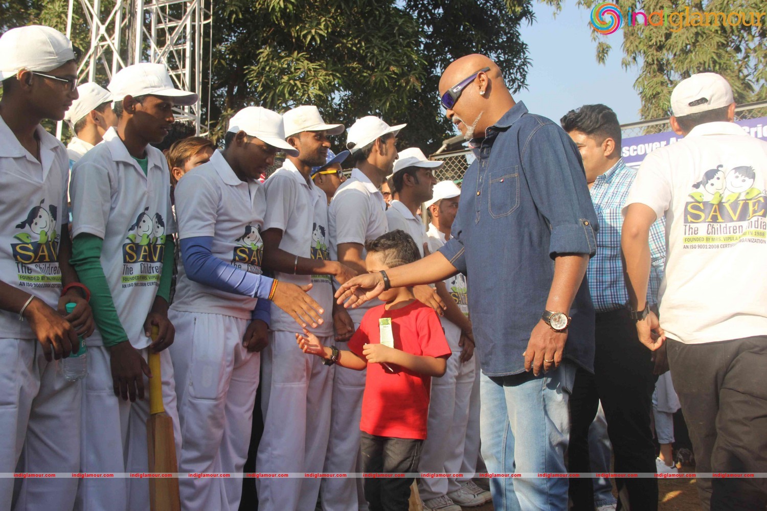 Suniel Shetty, Athiya participate Vishesh Cup Cricket Match Event hd photo