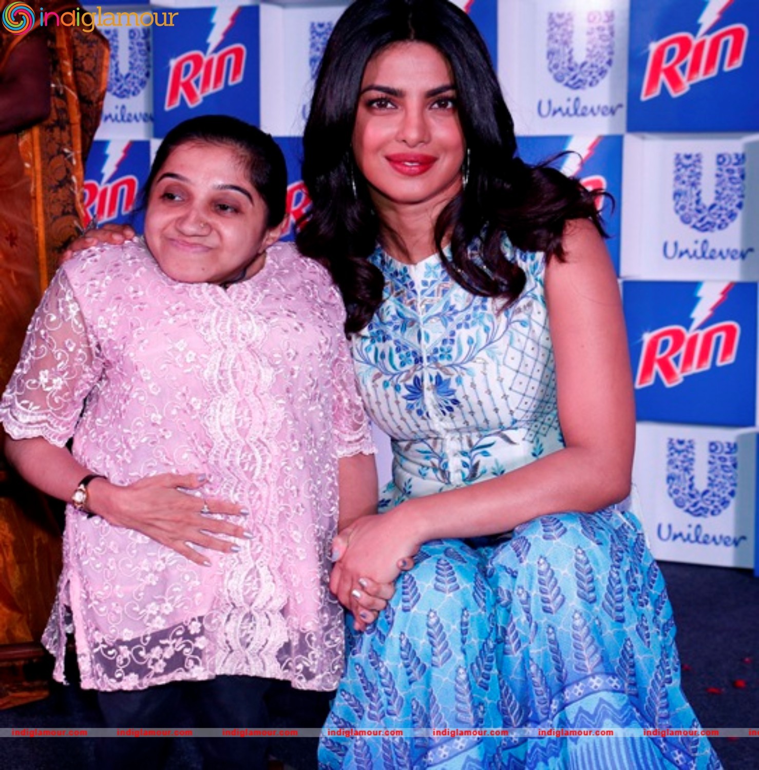 Priyanka Chopra Salutes the Shine and Courage of Indian Women with RIN Event hd photo