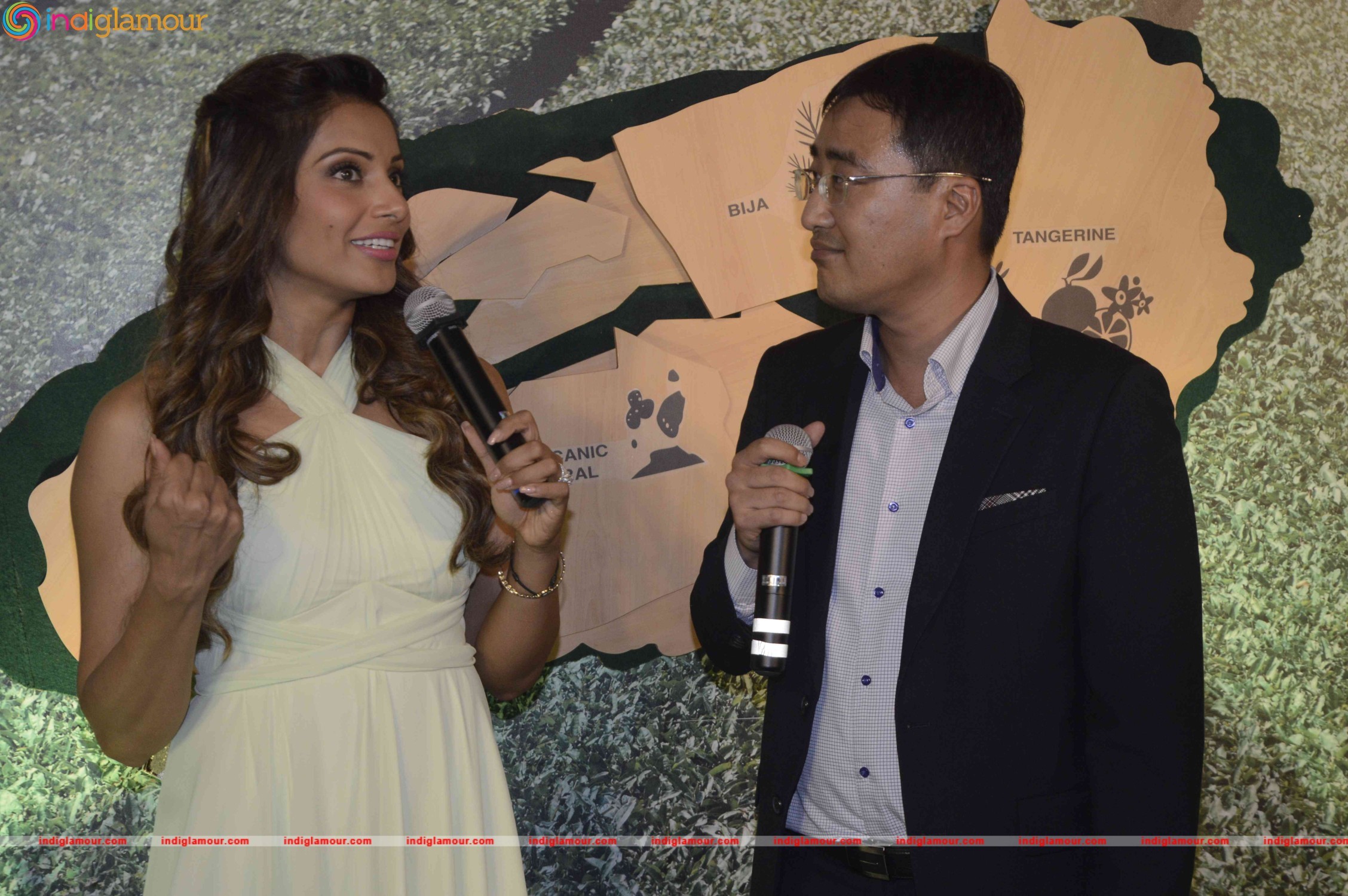 Bipasha Basu Launches Korean Naturalism Beauty Brand Innisfree Event hd photo
