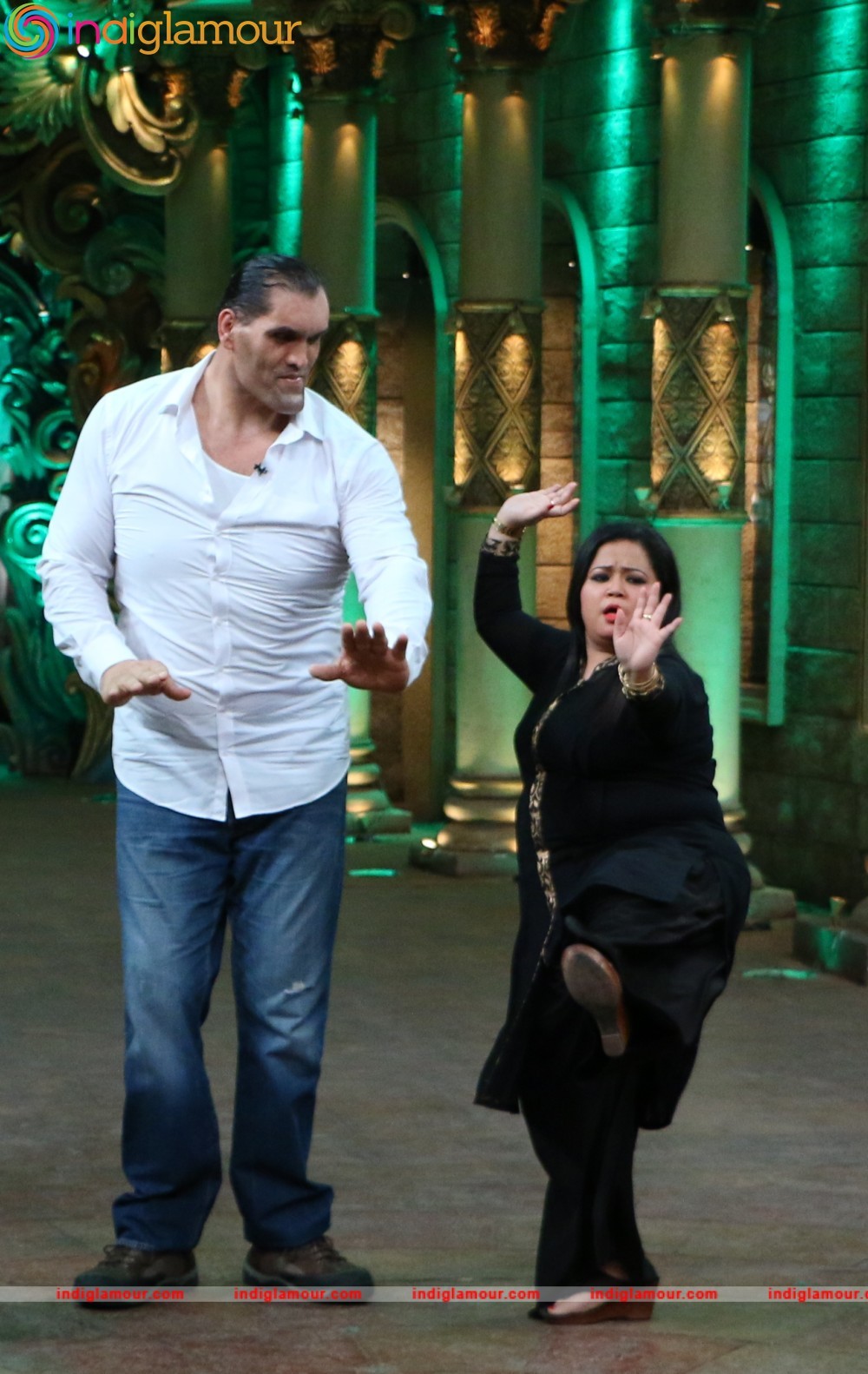 Comedy Nights Bachao with Farah Khan and Great Khali Event hd photo