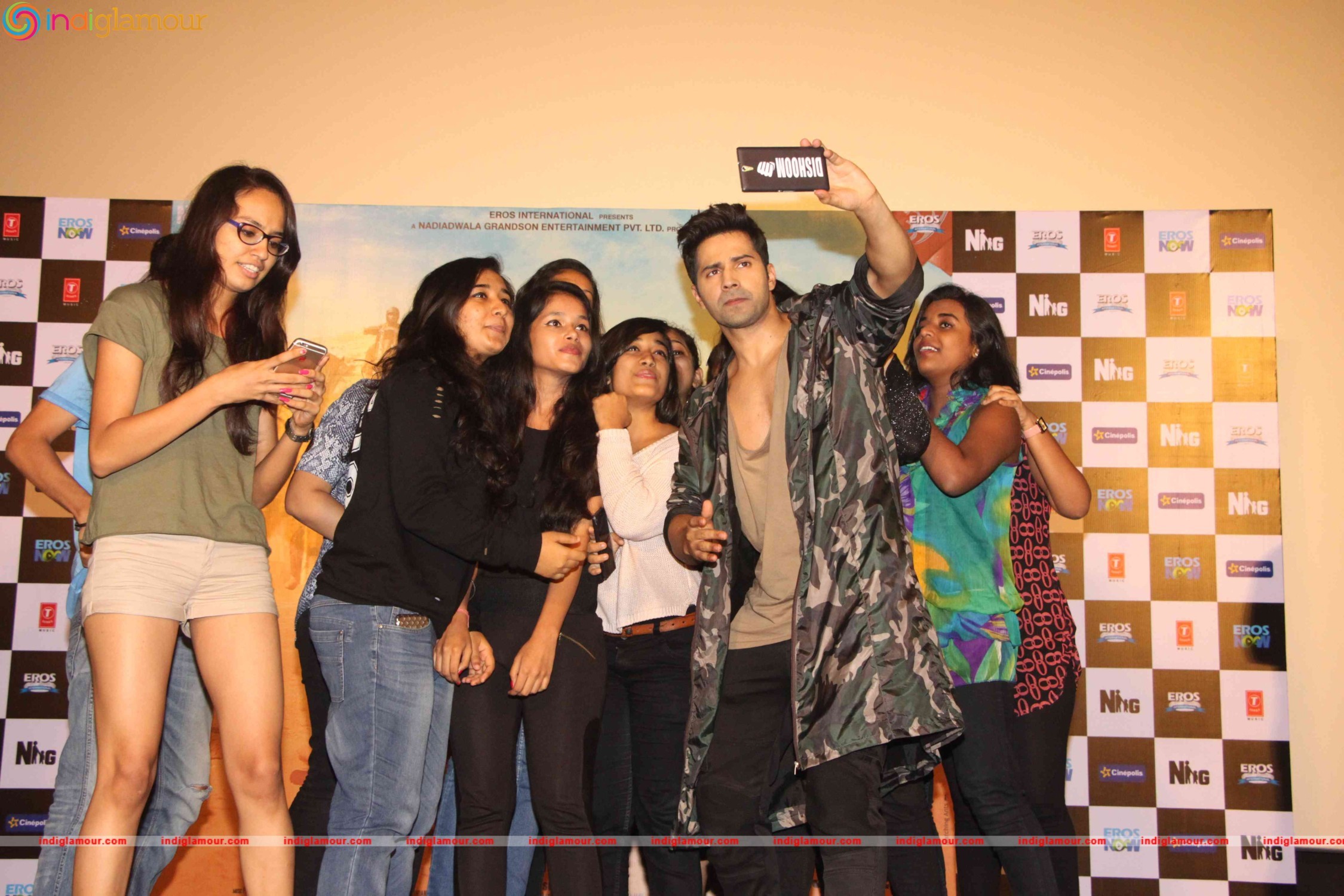 John Abraham and Varun Dhawan Interact with their Fans Event hd photo