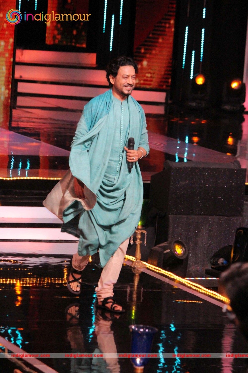 Promotion of Film Madaari on the Sets of Sa Re Ga Ma Pa 2016 Event hd photo