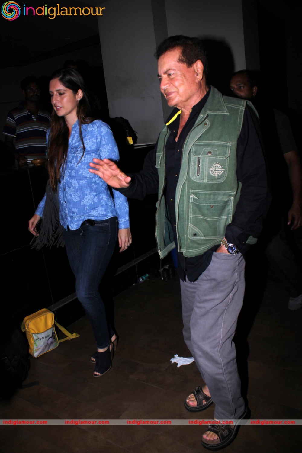 Sultan Screening with Salman Khan and his Family at Lightbox Event hd photo