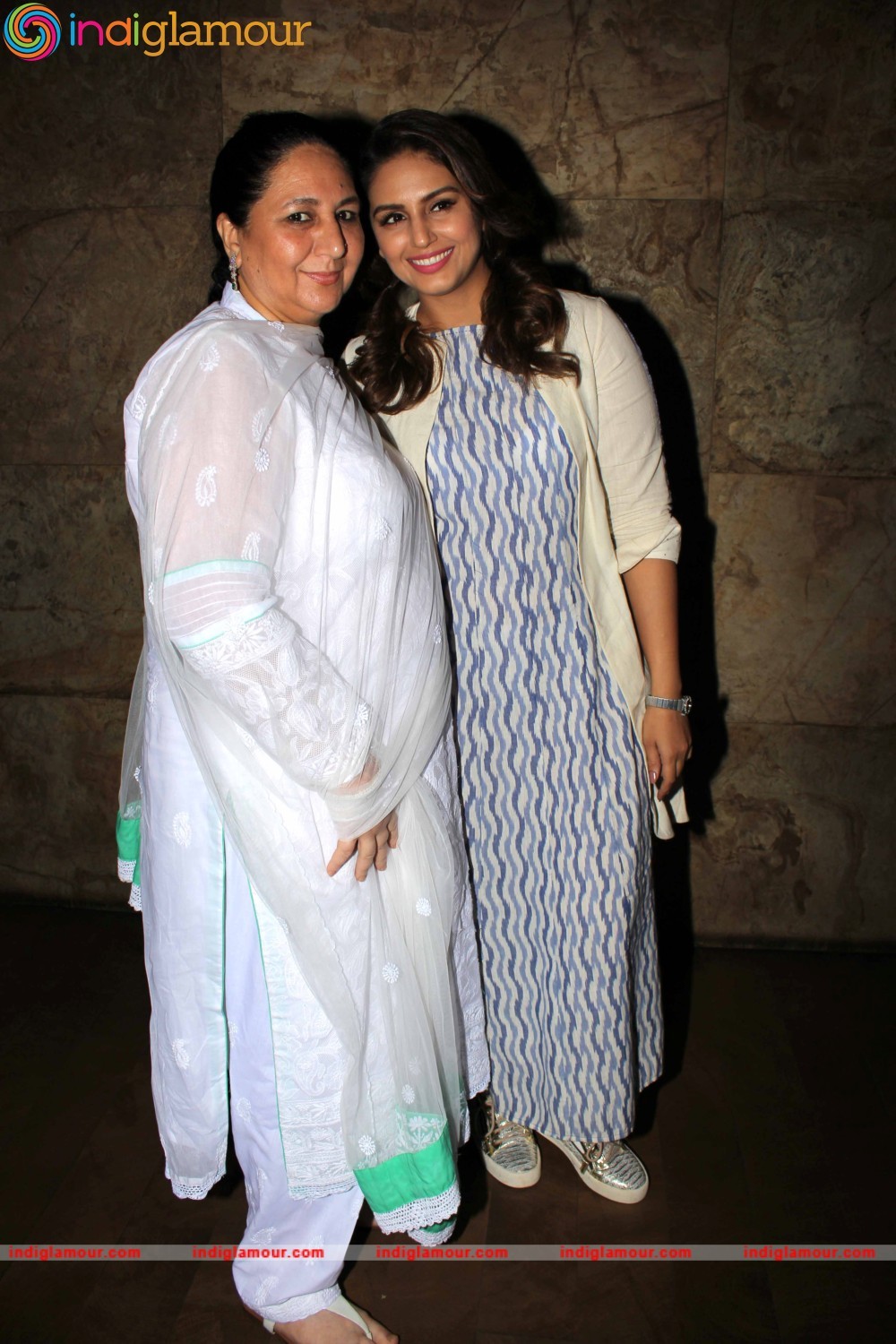 Sultan Screening with Salman Khan and his Family at Lightbox Event hd photo