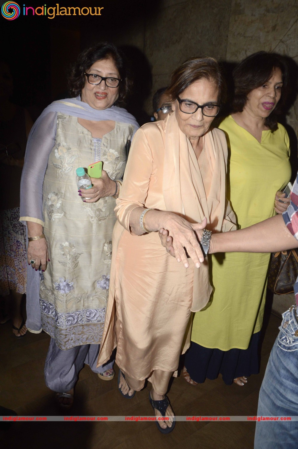 Sultan Screening with Salman Khan and his Family at Lightbox Event hd photo