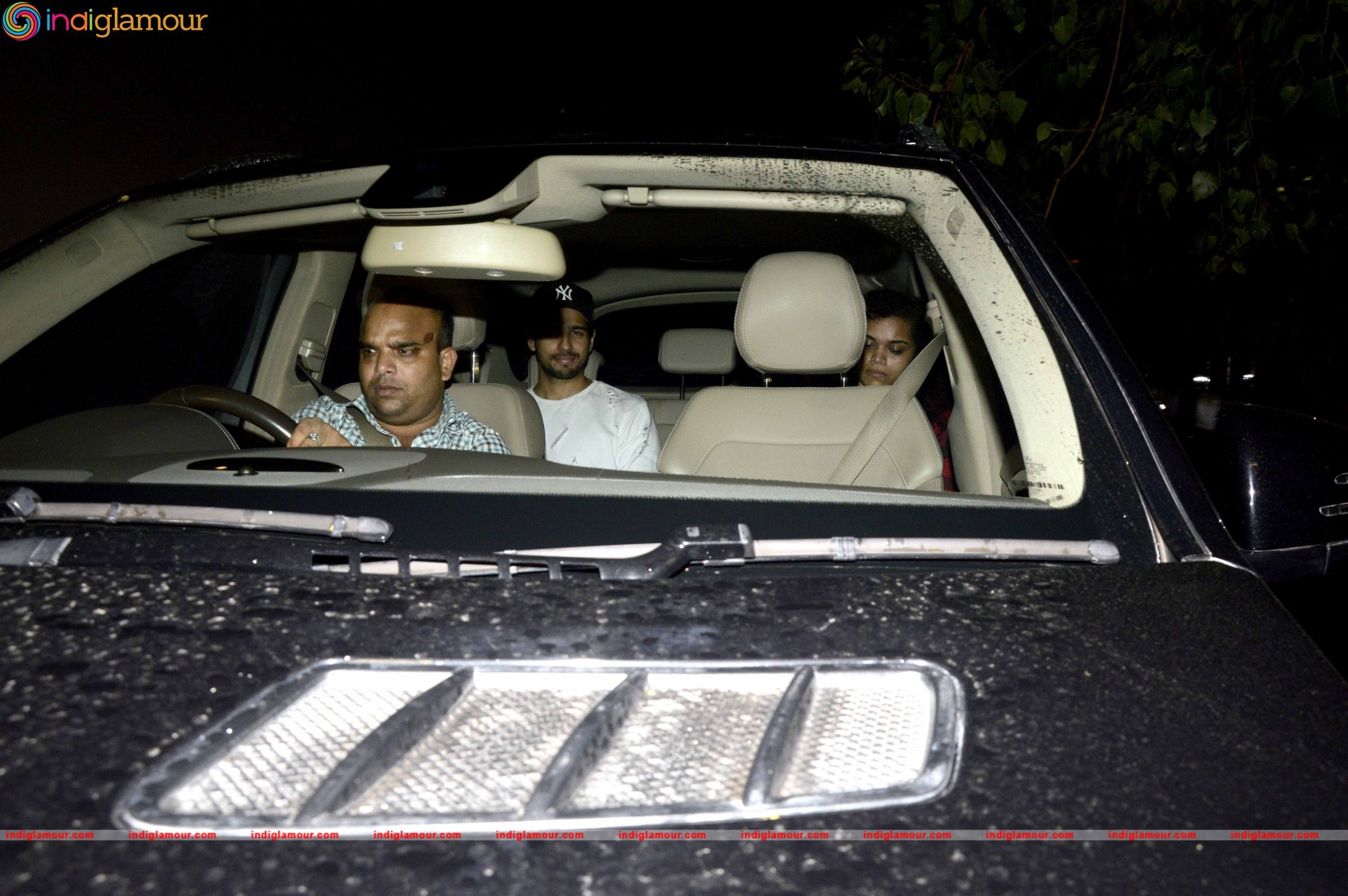 Sultan Screening at Yashraj Event hd photo