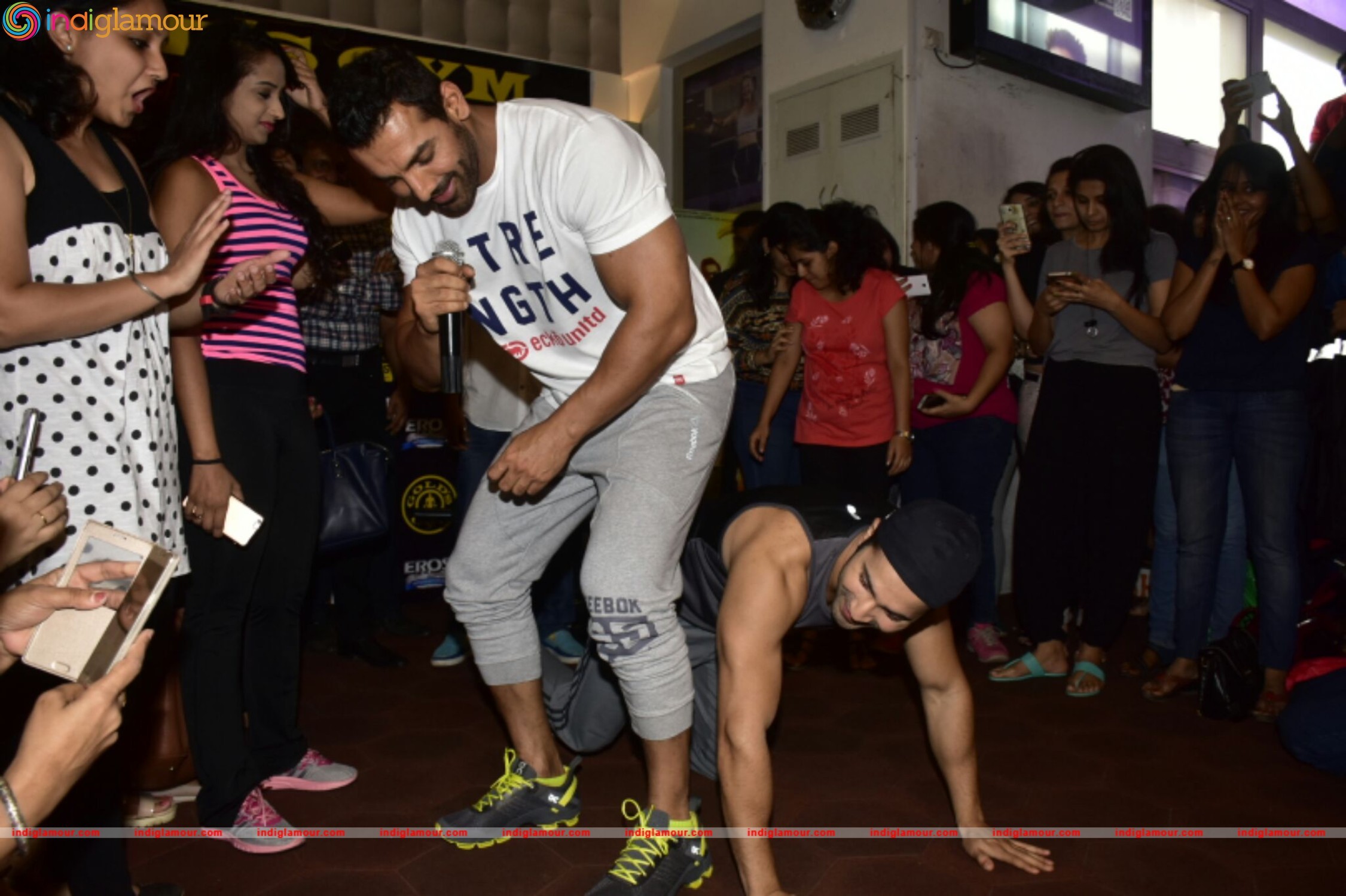Varun Dhawan and John Abraham at Gold Gym Event hd photo