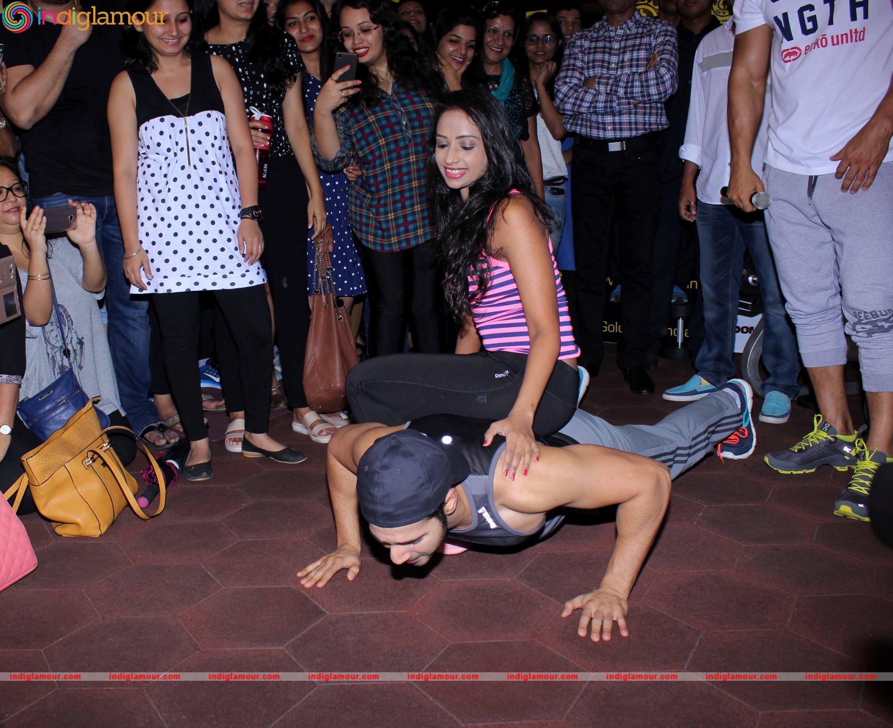 Varun Dhawan and John Abraham at Gold Gym Event hd photo