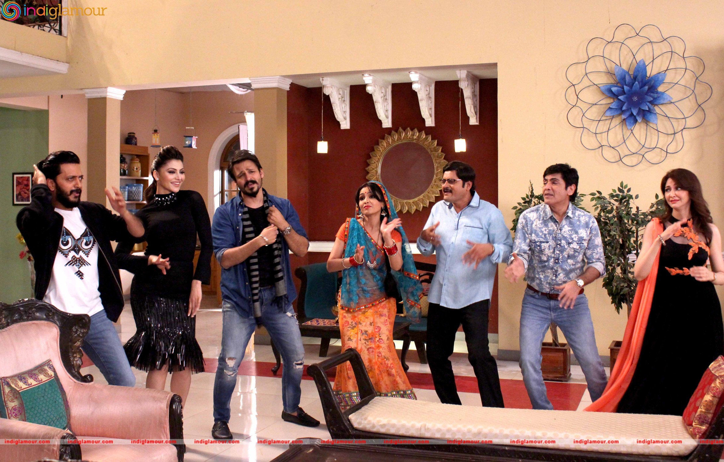 Promotion of Film Great Grand Masti 3 On the Sets Serial Bhabi Ji Ghar Par Hain Event hd photo