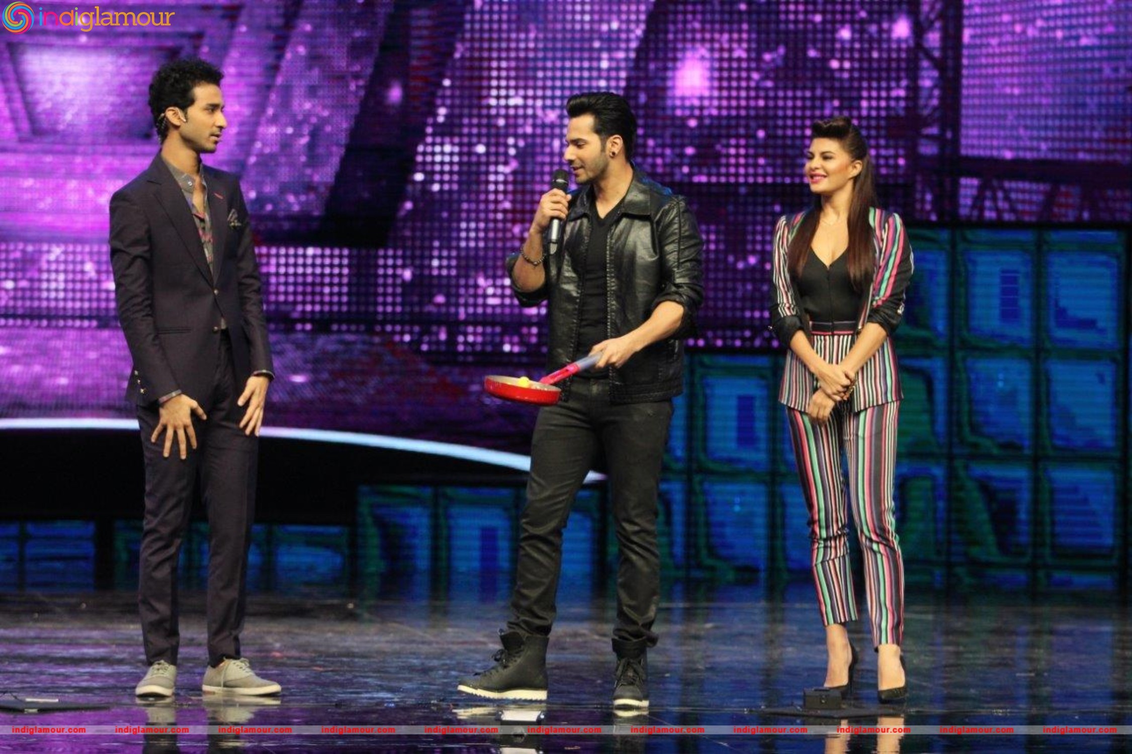 Varun Dhawan and Jacqueline Sizzle on Dance Plus Stage with Superjudge Remo D Souza Event hd photo