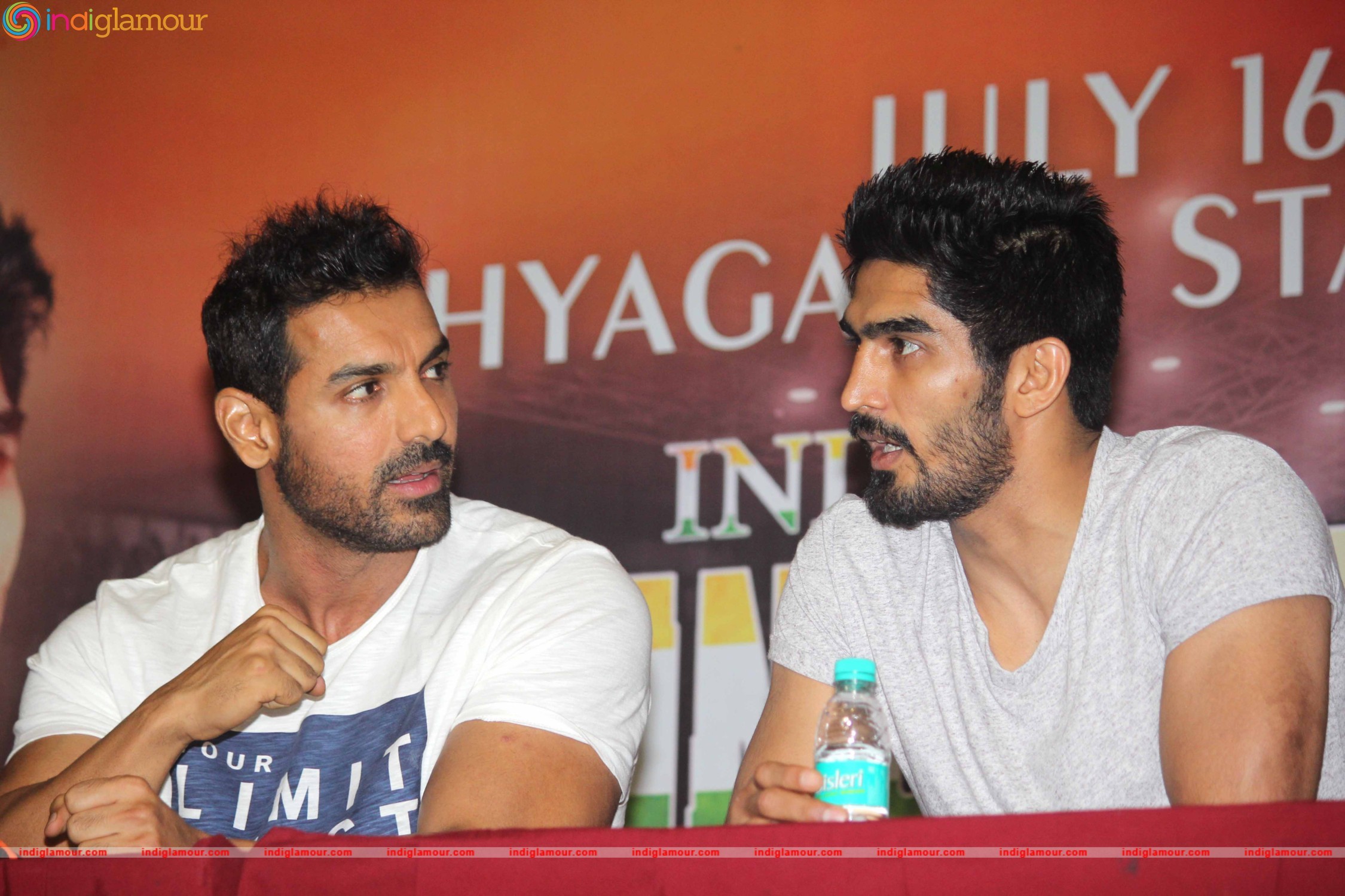 John Abraham Support Vijender Singh Fight Against Kerry Hope Event hd photo