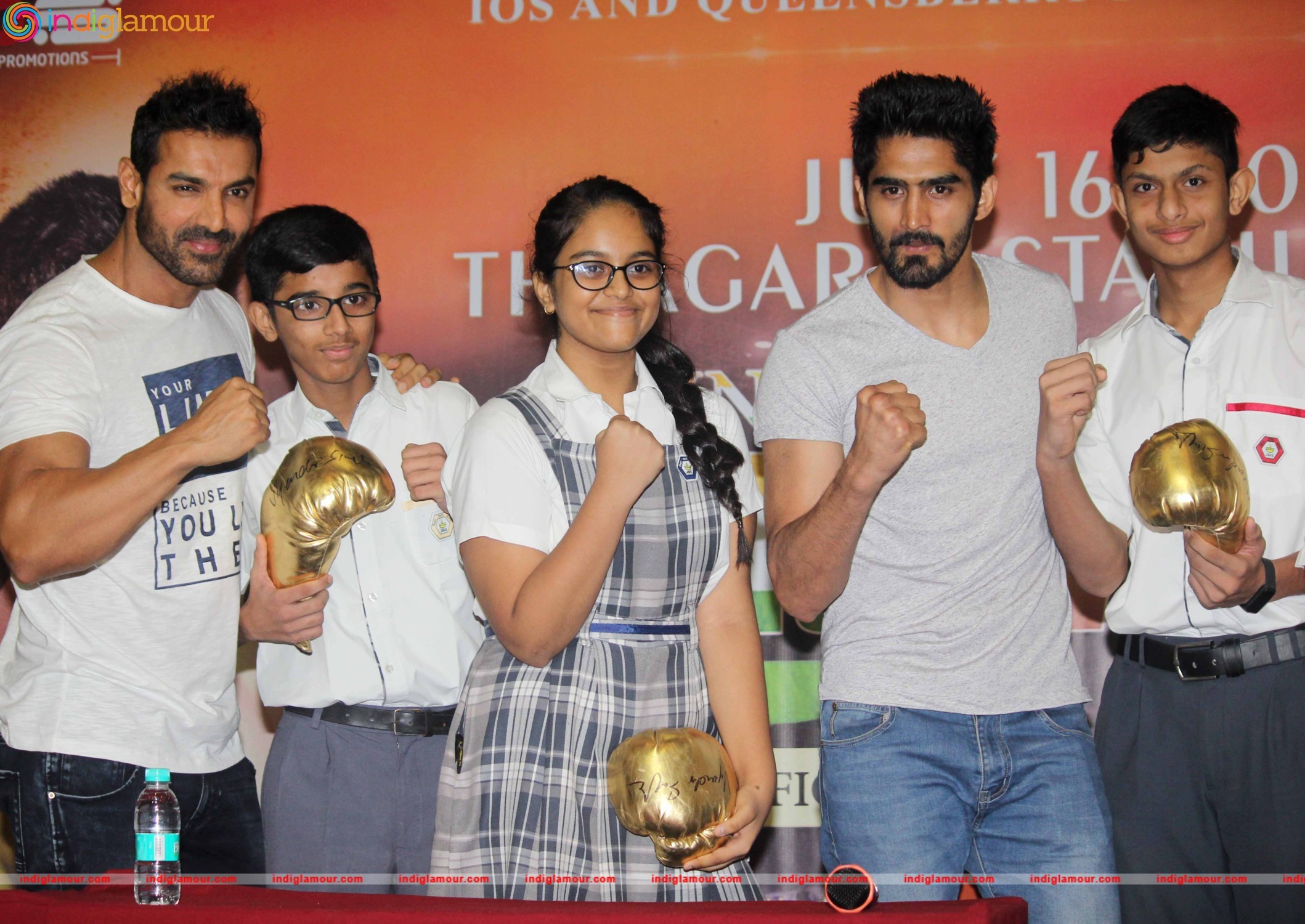 John Abraham Support Vijender Singh Fight Against Kerry Hope Event hd photo