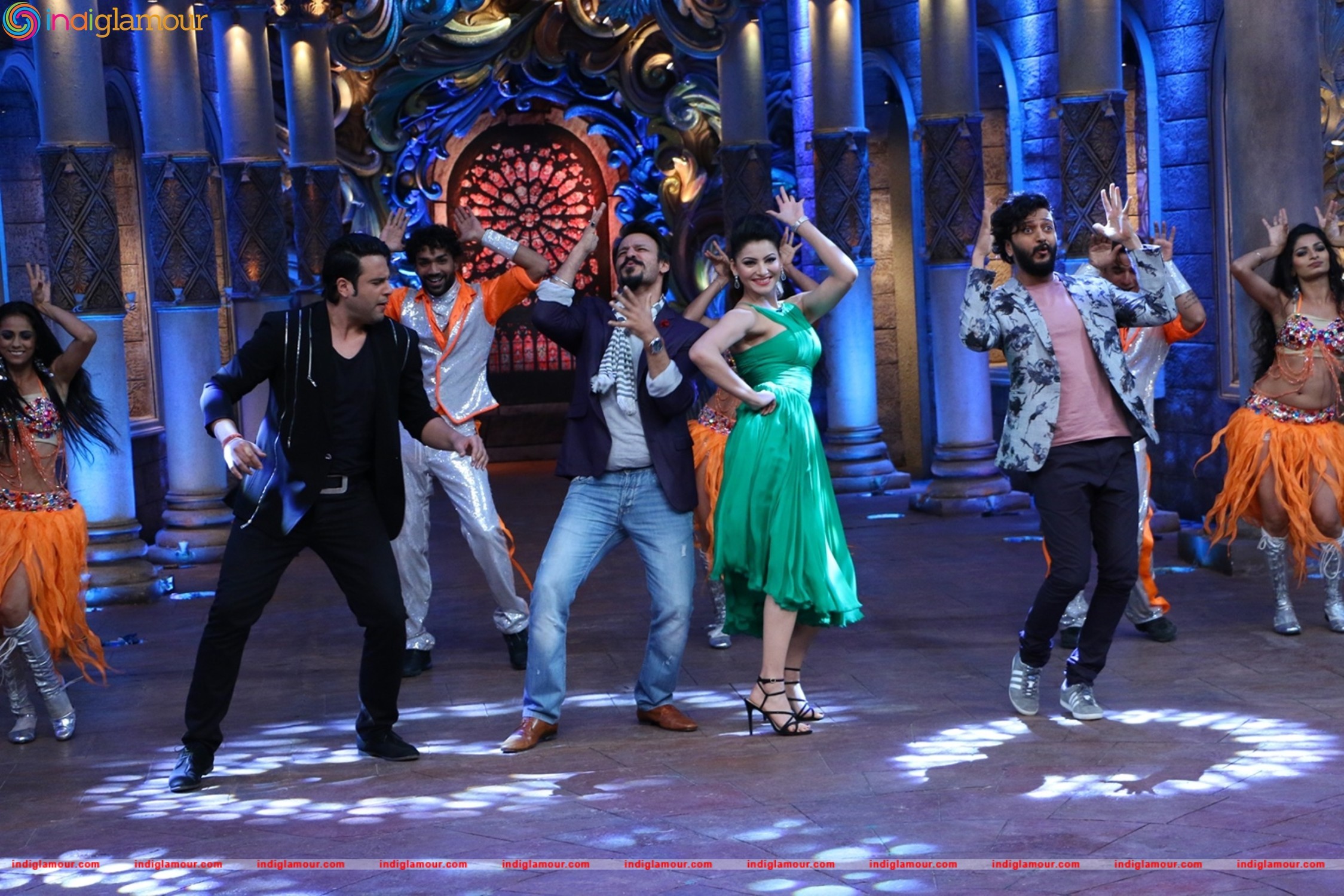 Comedy Nights Bachao with Starcast of Great Grand Masti Event hd photo