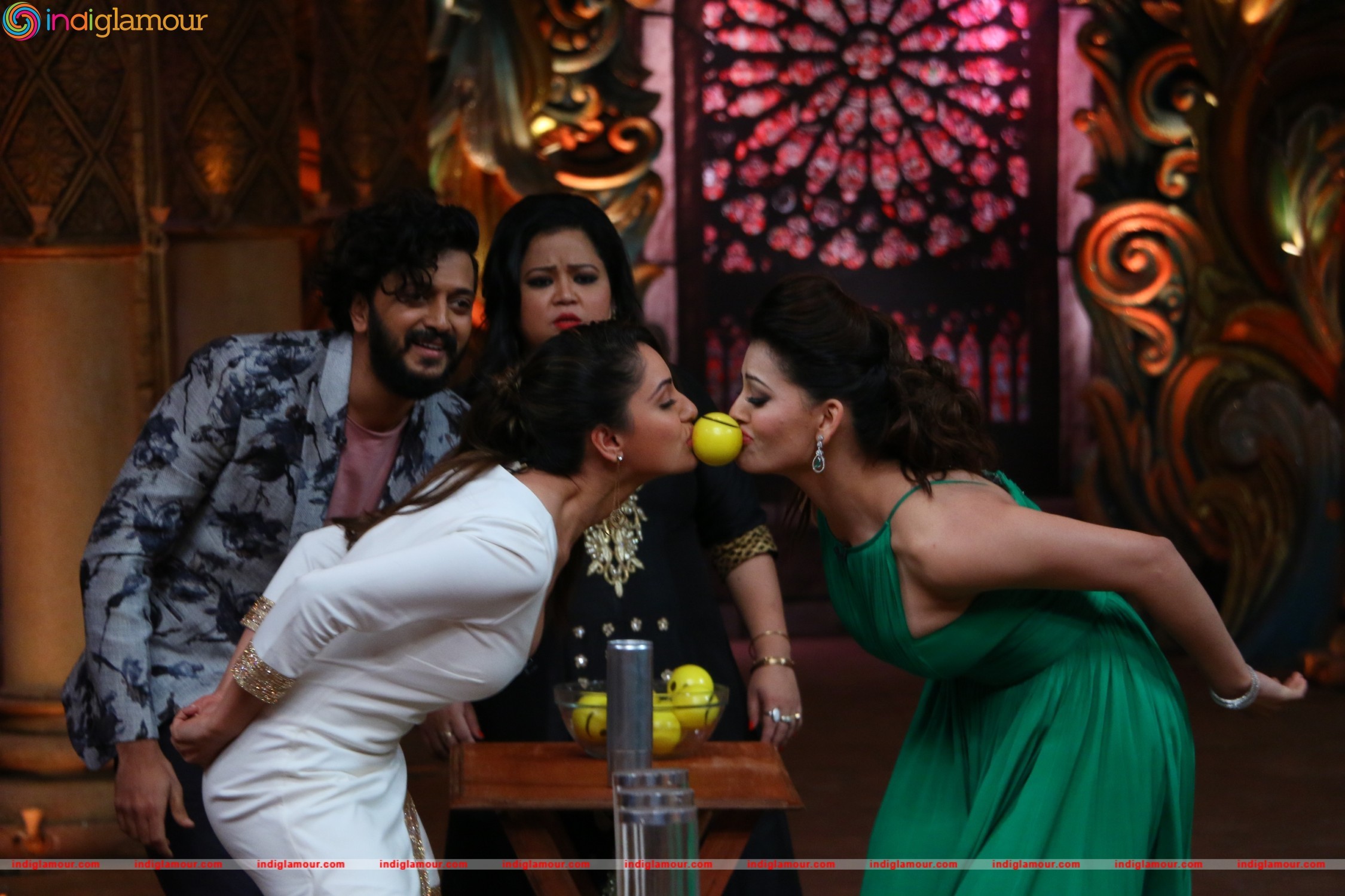 Comedy Nights Bachao with Starcast of Great Grand Masti Event hd photo