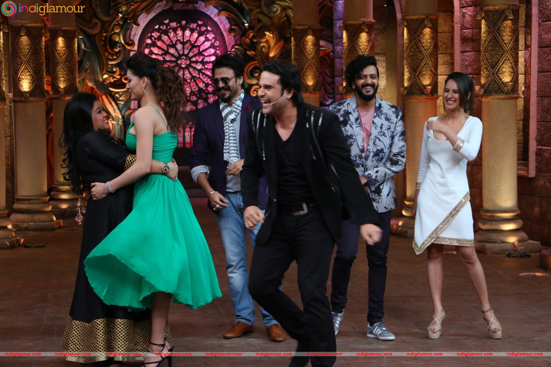 Comedy Nights Bachao with Starcast of Great Grand Masti Event hd photo