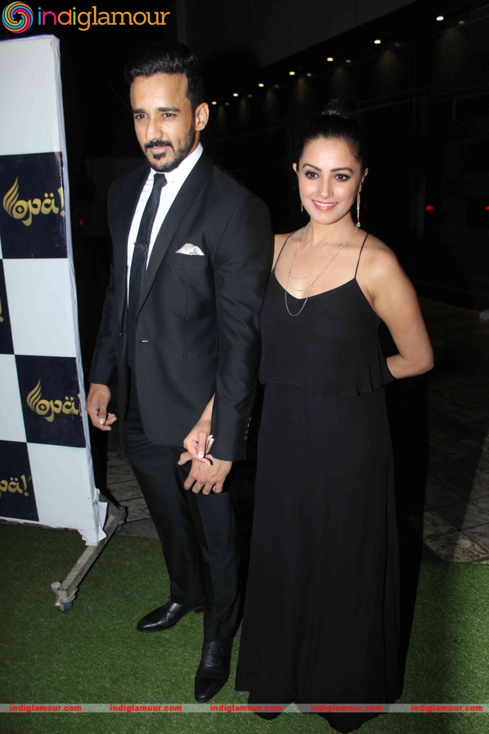 Divyanka Tripathi and Vivek Dahiya’s Second Reception in Mumbai Event hd photo