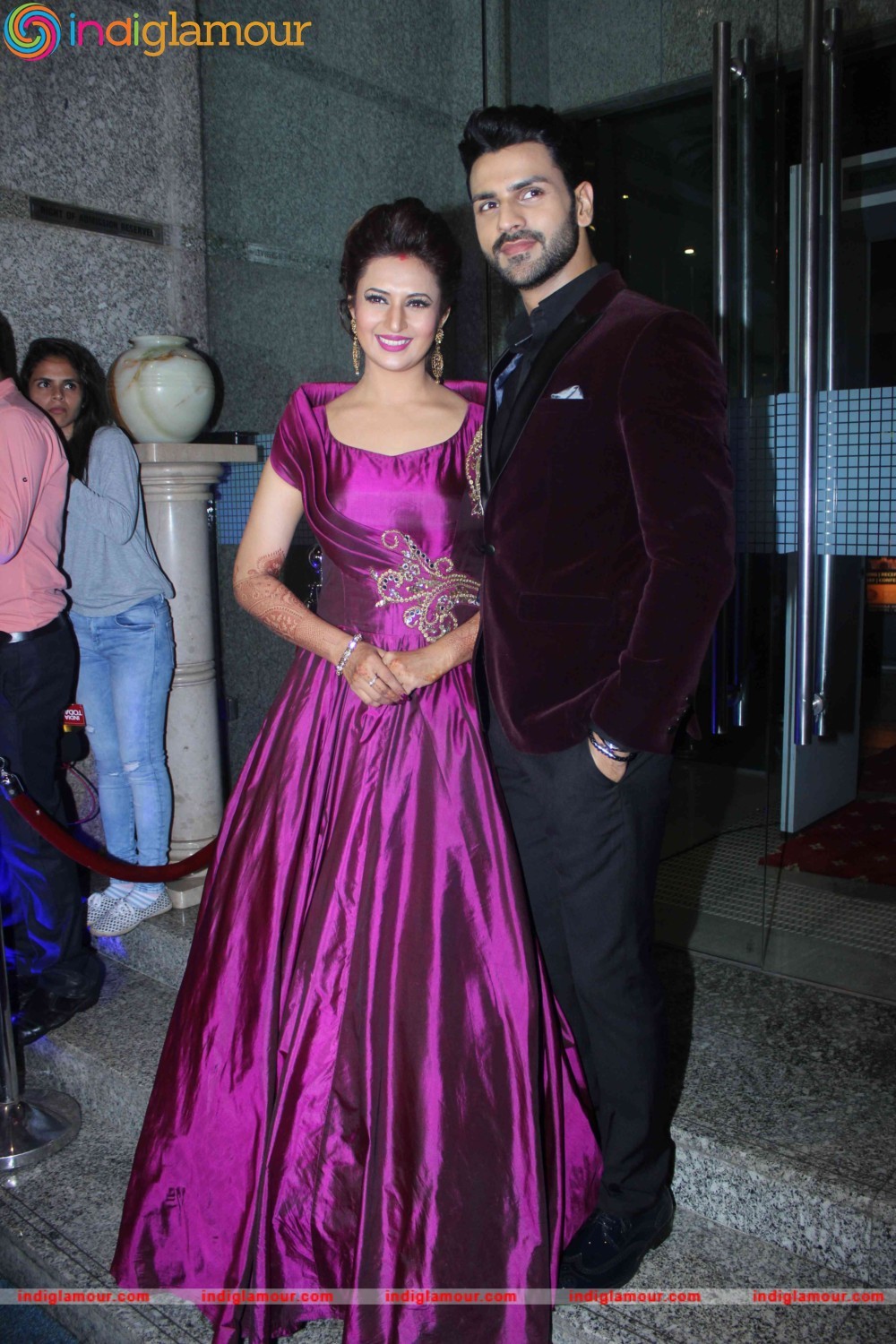 Divyanka Tripathi and Vivek Dahiya’s Second Reception in Mumbai Event hd photo