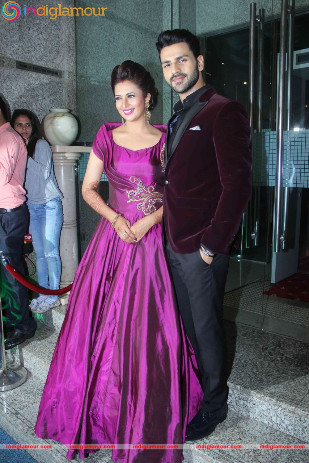 Divyanka Tripathi and Vivek Dahiya’s Second Reception in Mumbai Event hd photo