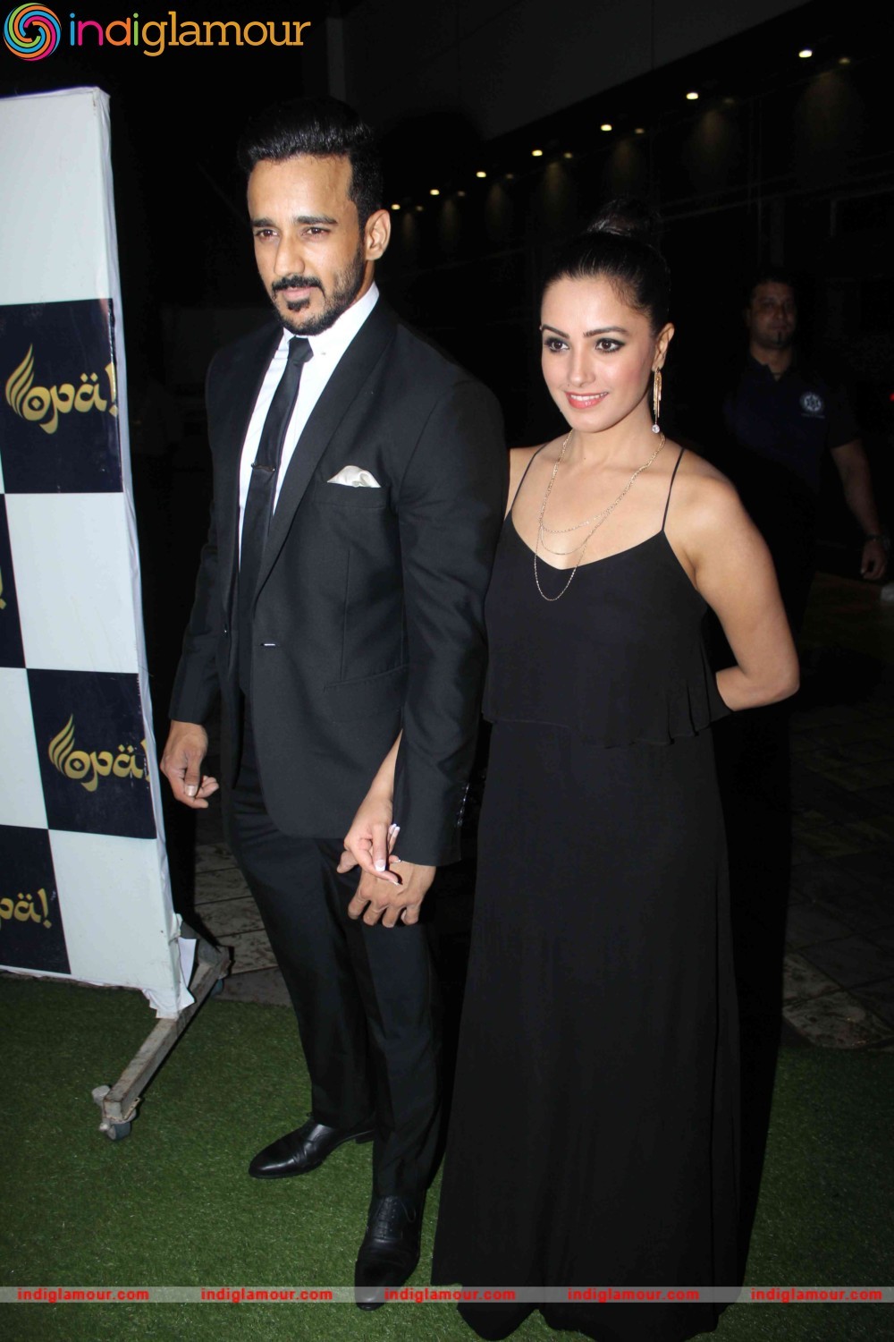 Divyanka Tripathi and Vivek Dahiya’s Second Reception in Mumbai Event hd photo